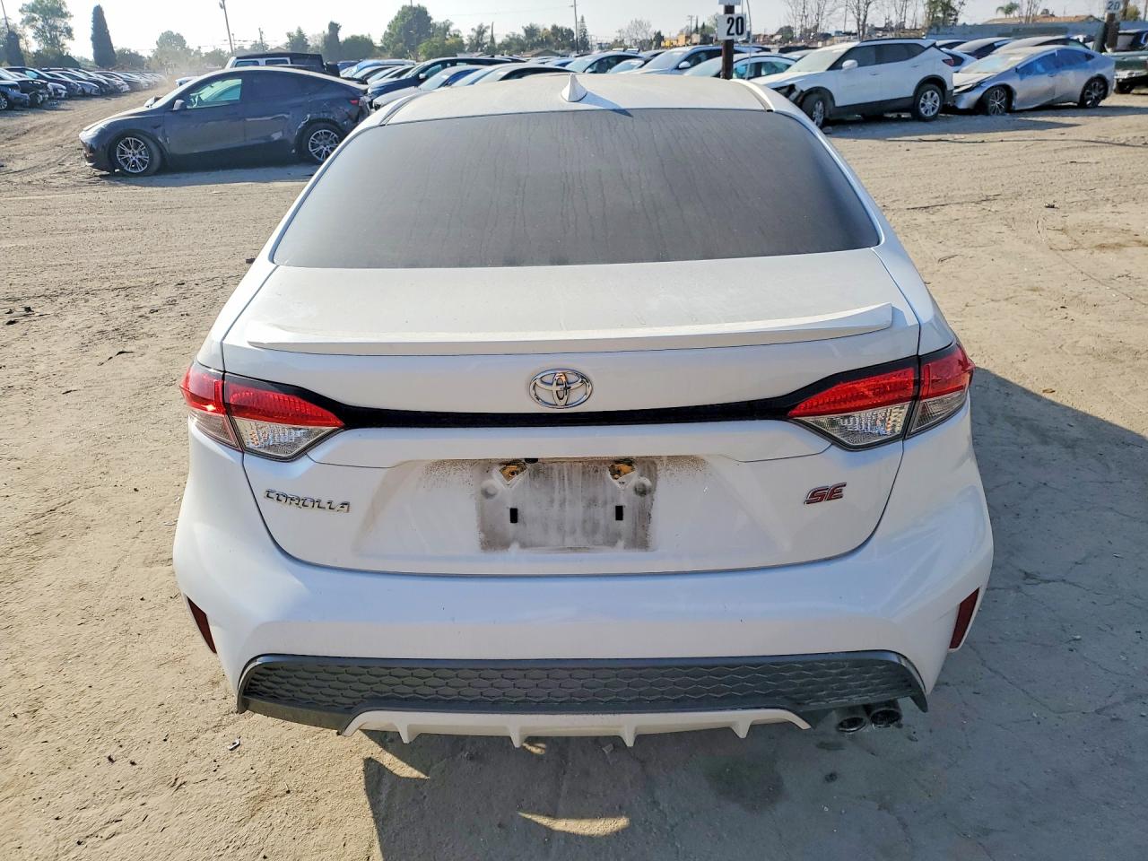 2020 TOYOTA COROLLA SE photo 16