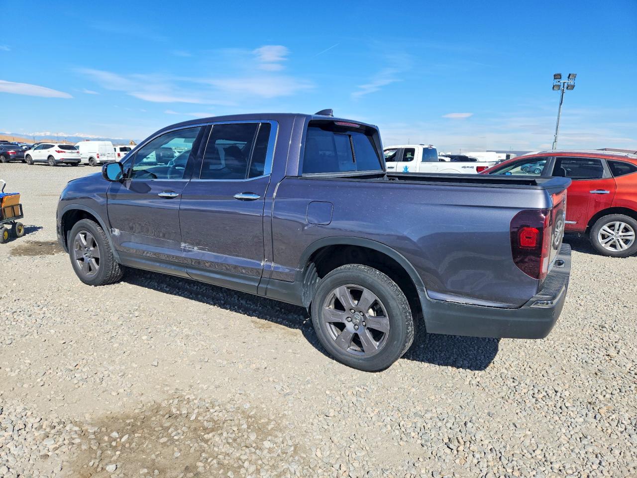 2020 HONDA RIDGELINE RTL photo 2