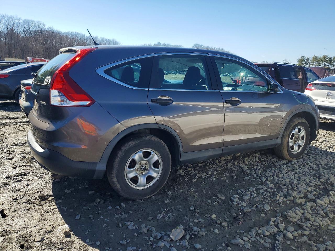 2013 HONDA CR-V LX photo 3