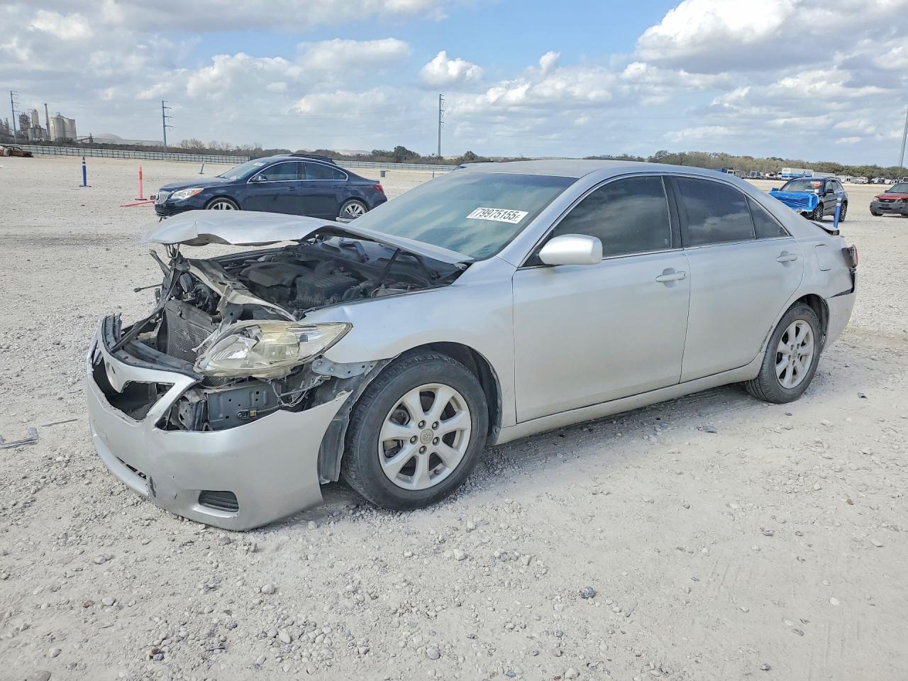 2011 TOYOTA CAMRY