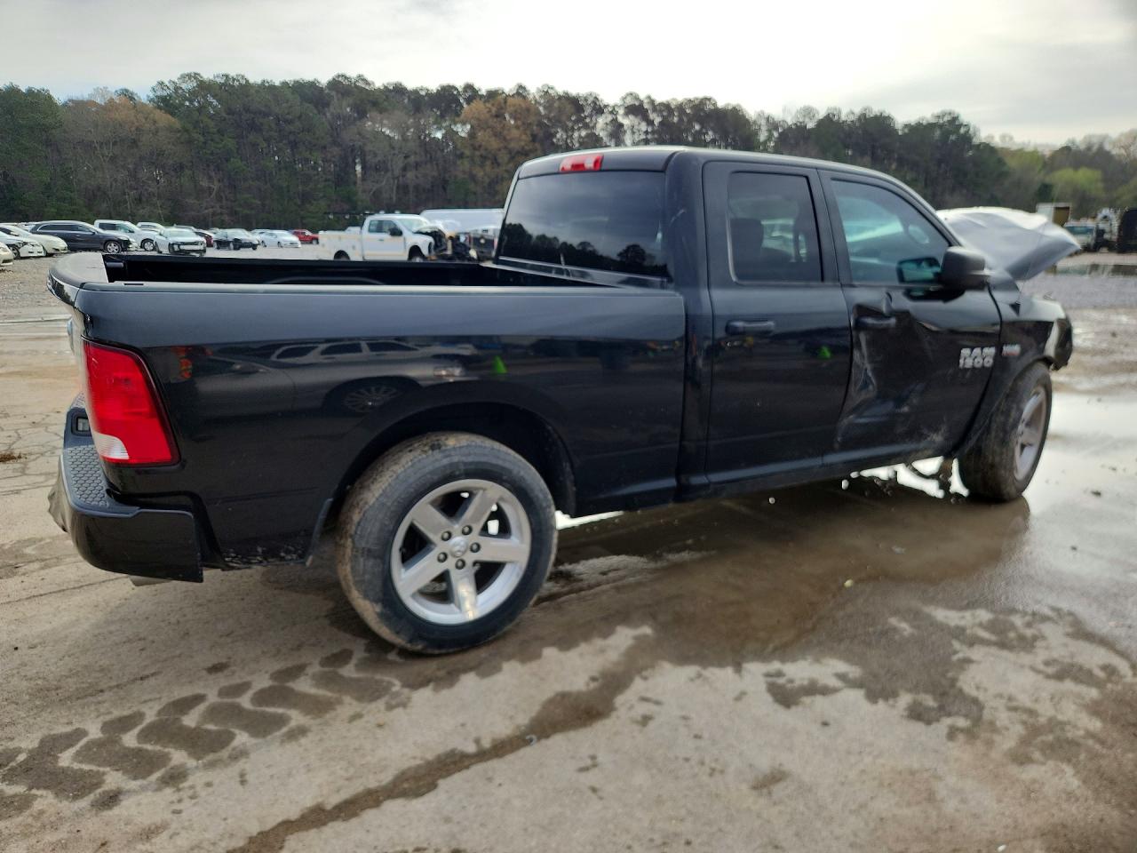 2018 RAM 1500 photo 5
