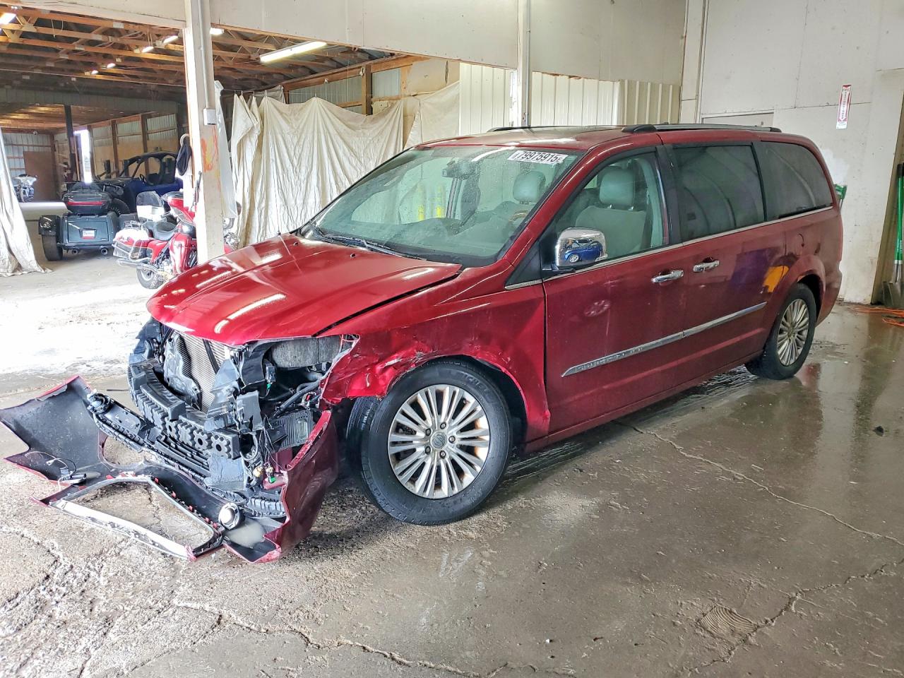 2013 CHRYSLER TOWN & COUNTRY