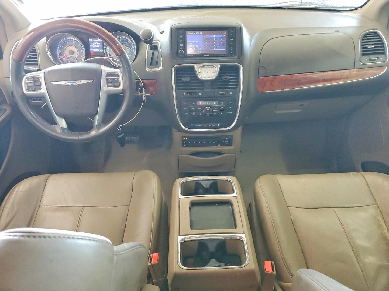2013 CHRYSLER TOWN & COUNTRY LIMITED photo 8