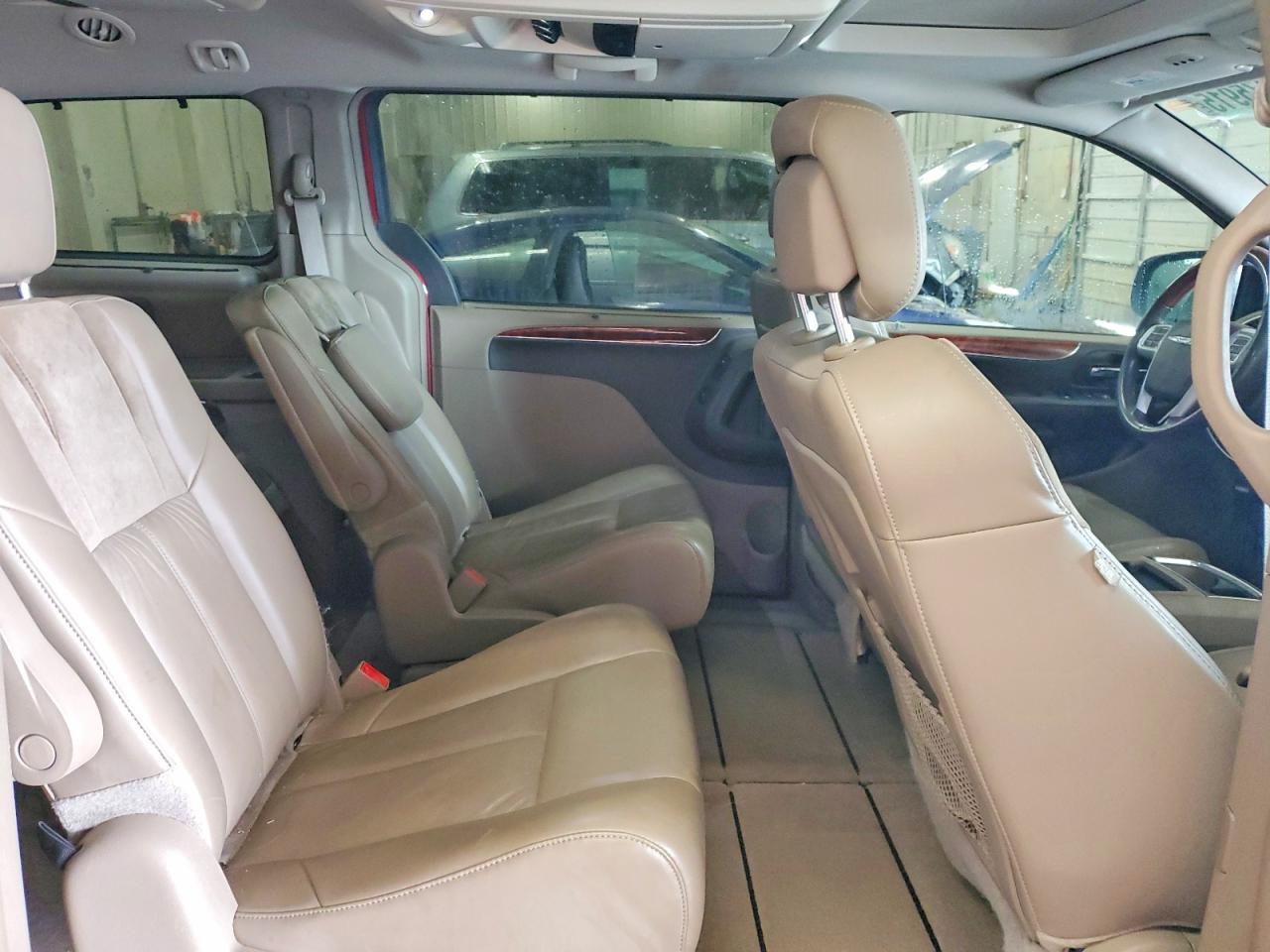 2013 CHRYSLER TOWN & COUNTRY LIMITED photo 11