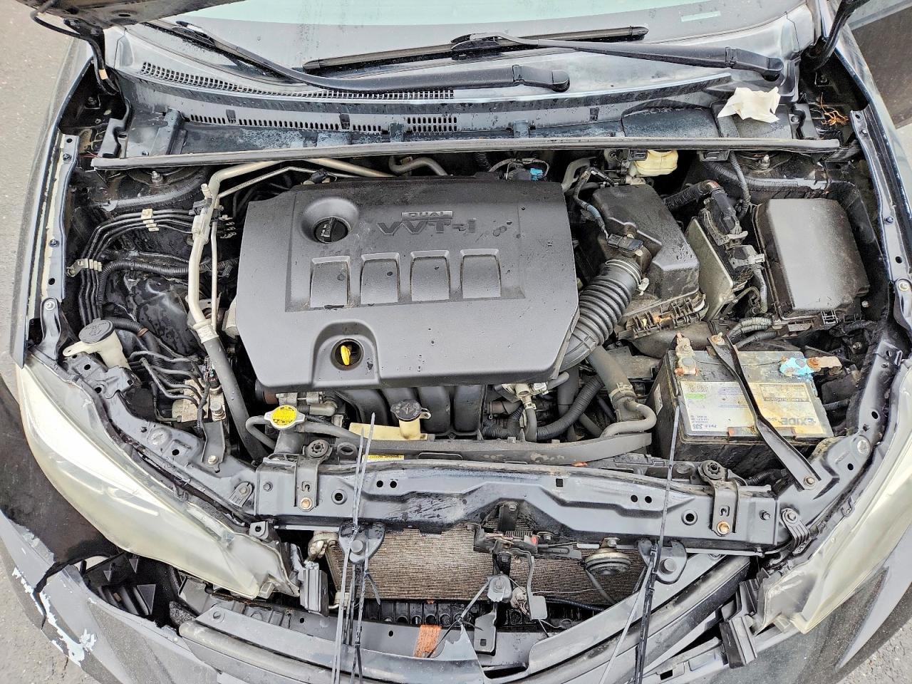 2017 TOYOTA COROLLA photo 11