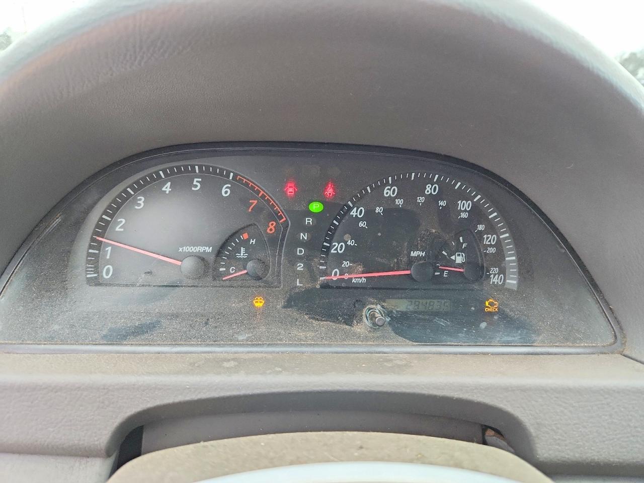 2002 TOYOTA CAMRY photo 9