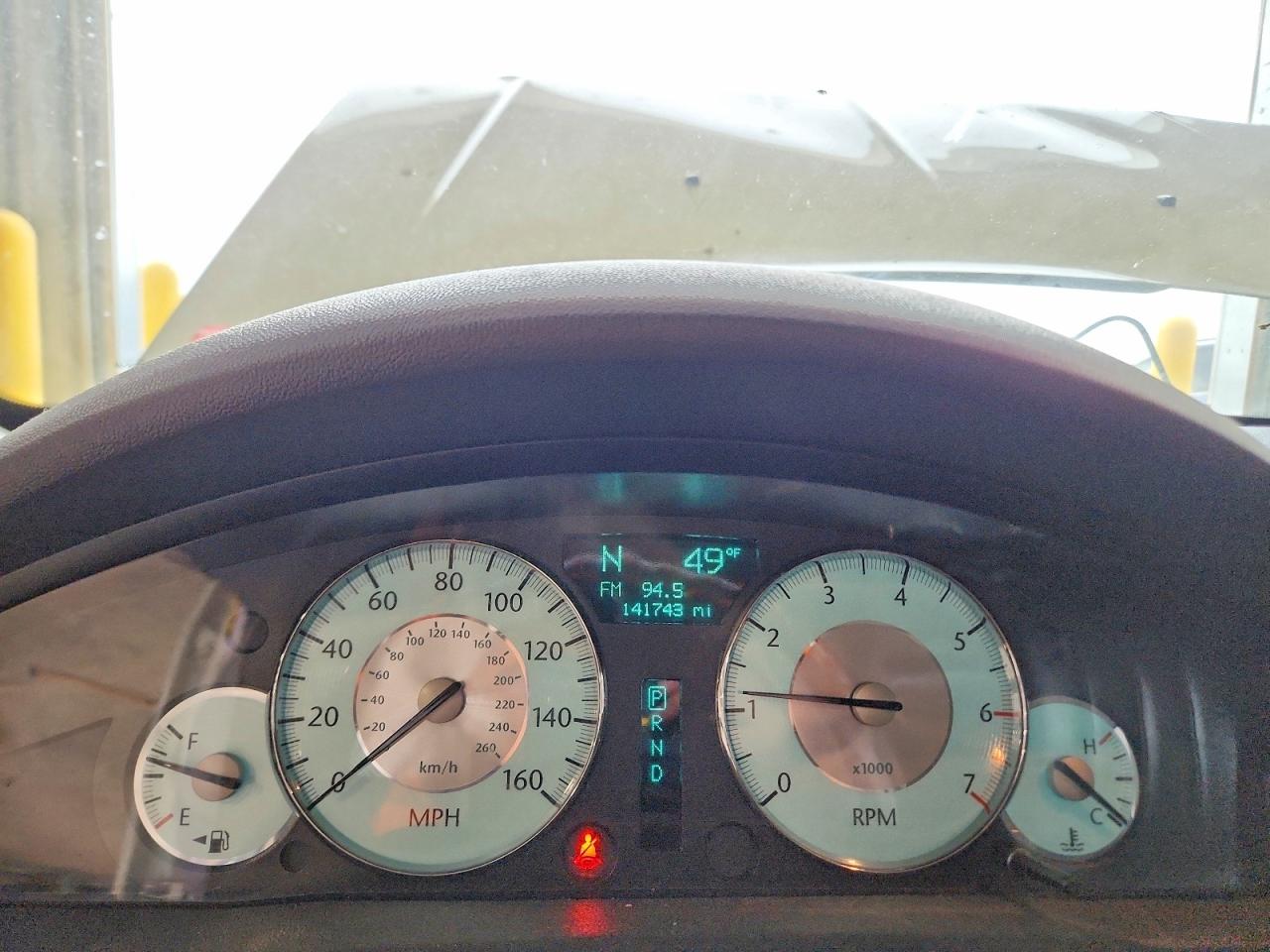 2009 CHRYSLER 300C photo 9