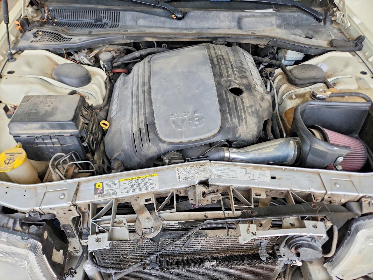 2009 CHRYSLER 300C photo 11