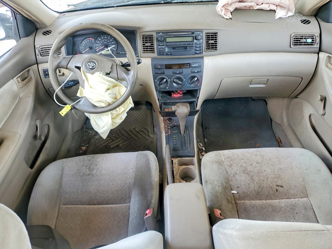 2004 TOYOTA COROLLA CE photo 8