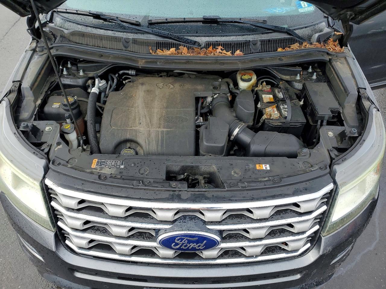 2016 FORD EXPLORER XLT photo 12