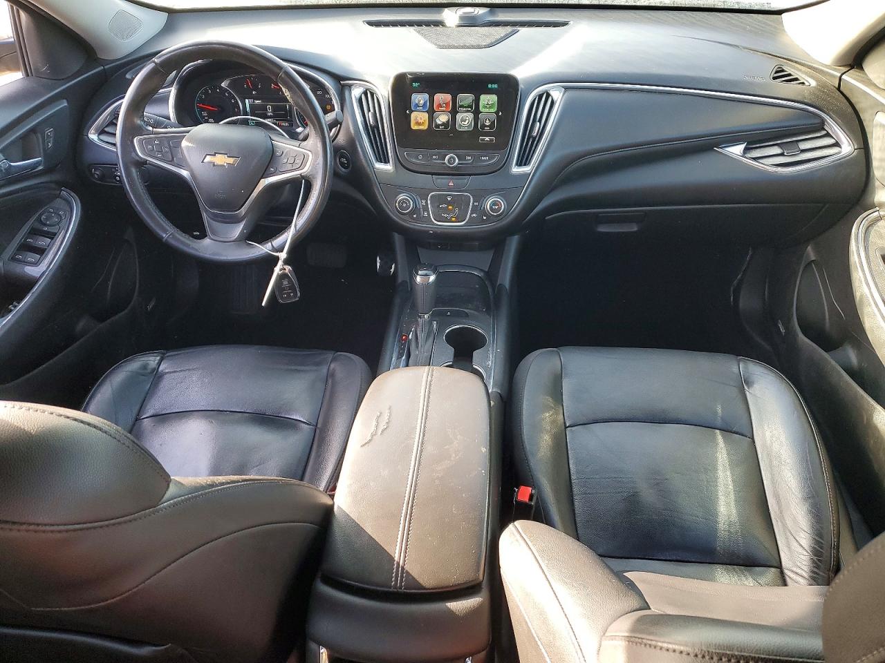 2018 CHEVROLET MALIBU LT photo 8
