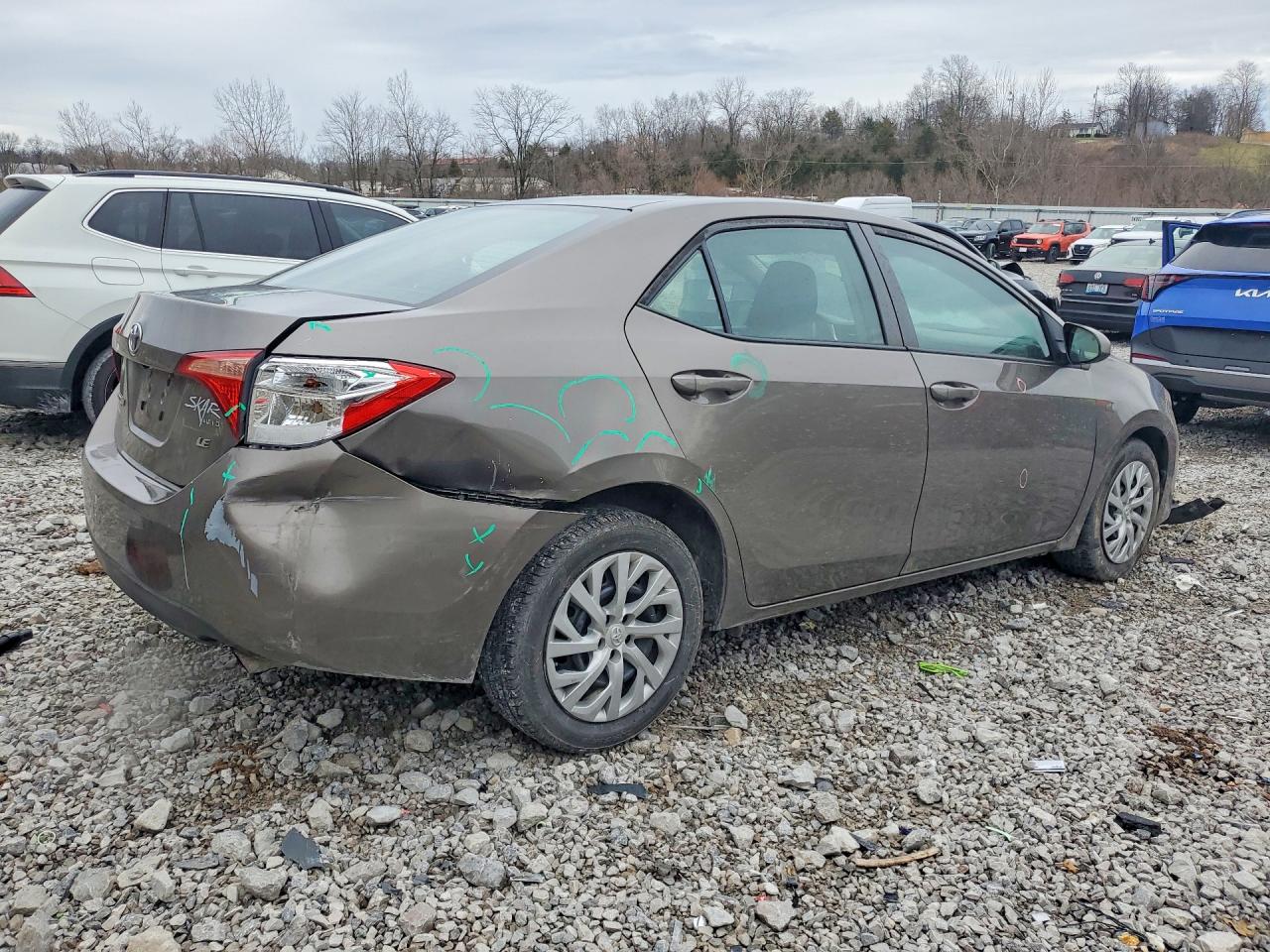 2019 TOYOTA COROLLA LE photo 5