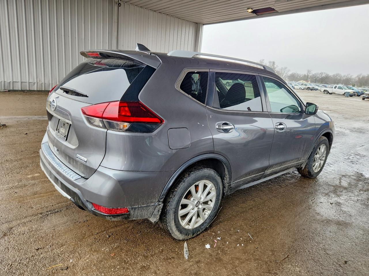 2019 NISSAN ROGUE S photo 5