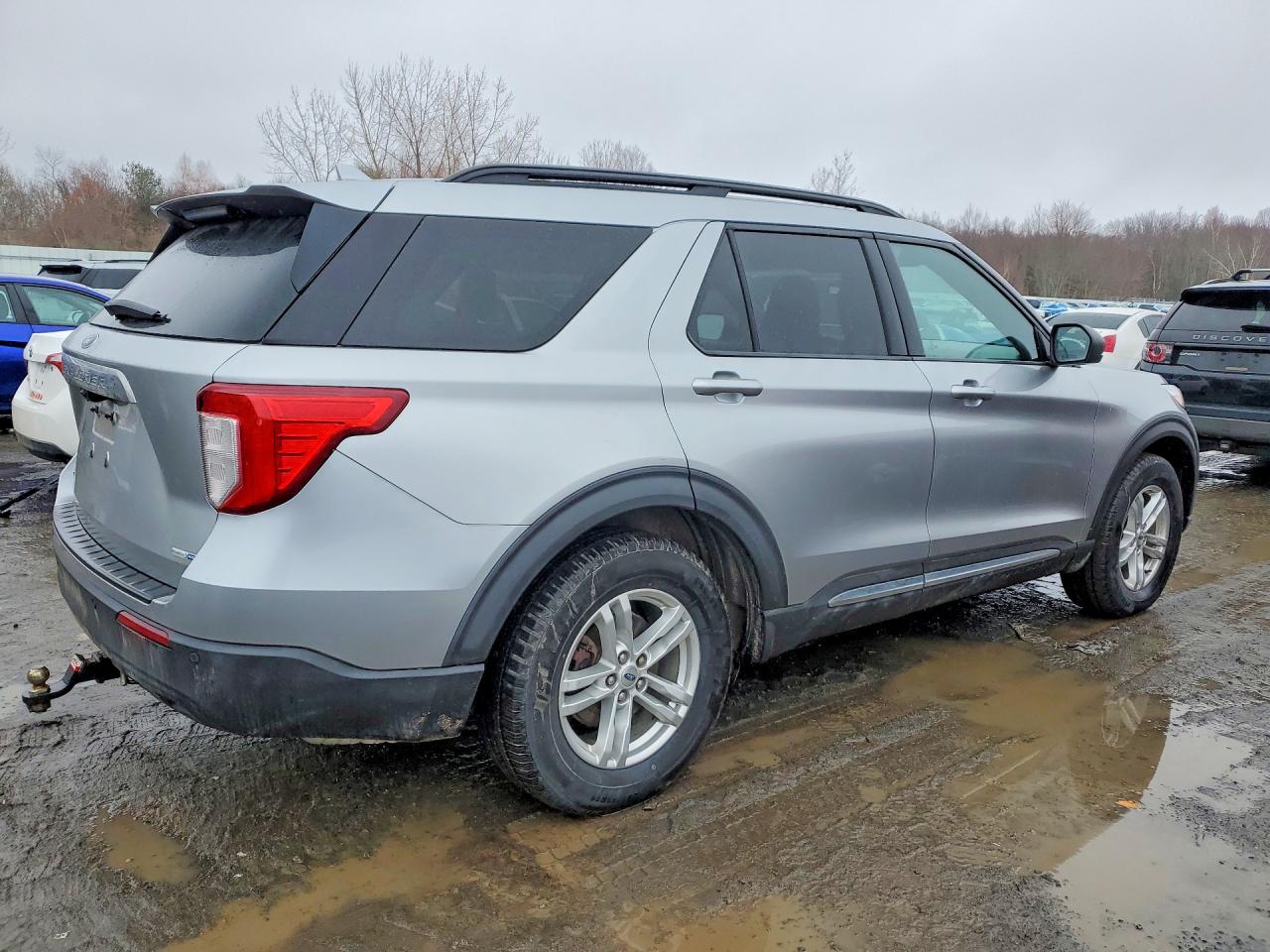 2020 FORD EXPLORER XLT photo 7