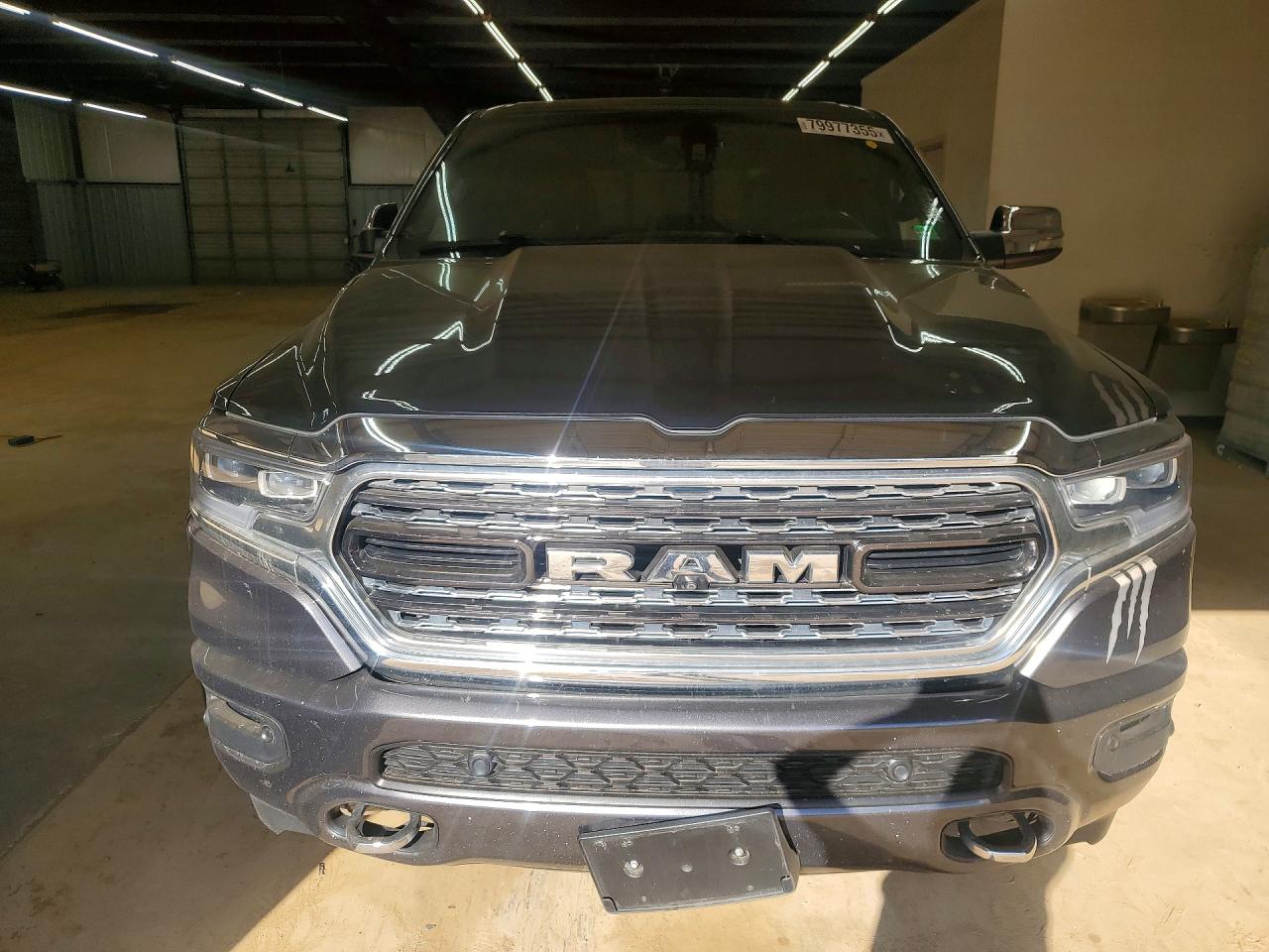 2019 RAM 1500 LIMITED photo 13
