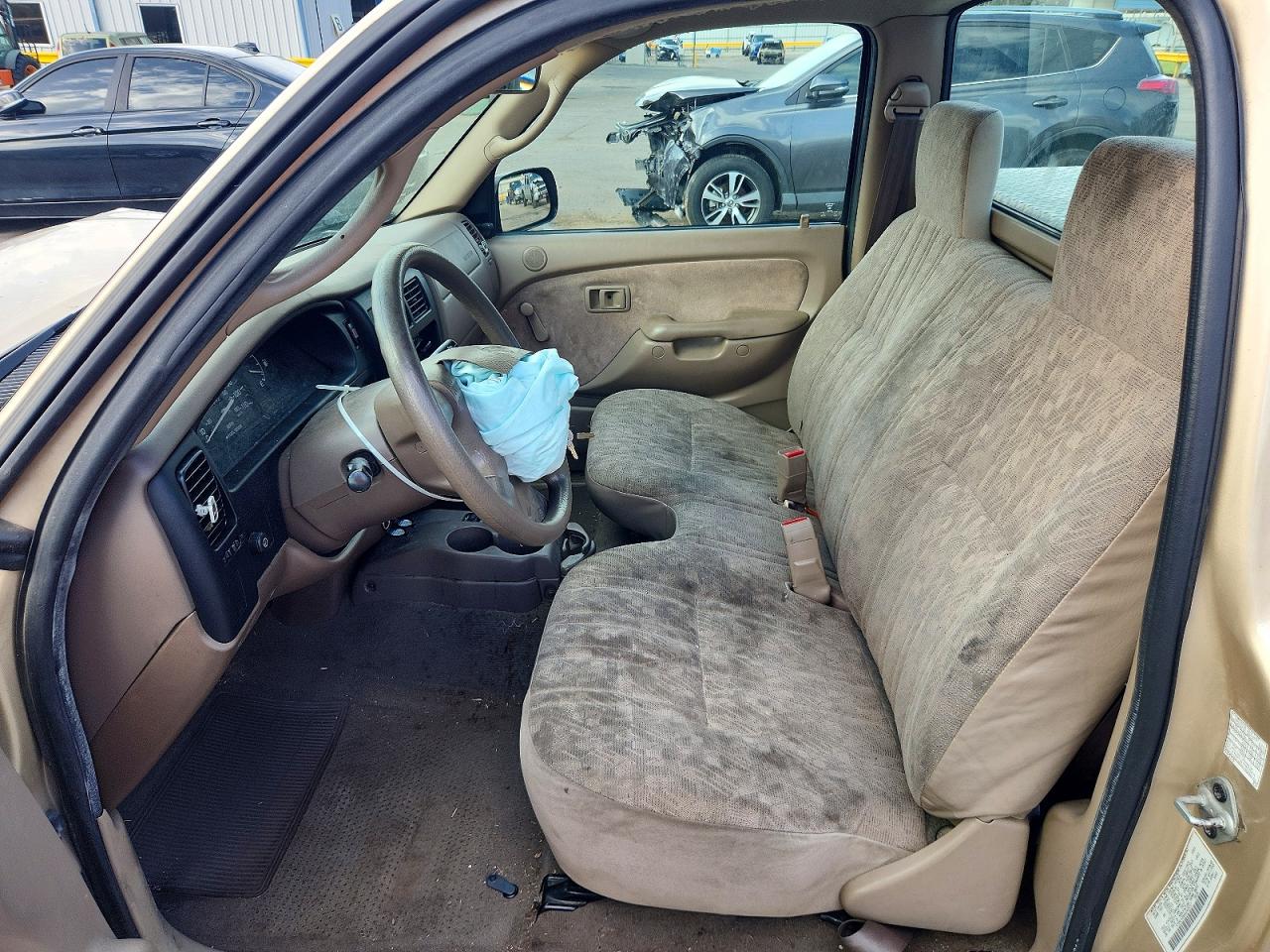 2004 TOYOTA TACOMA BASE photo 7