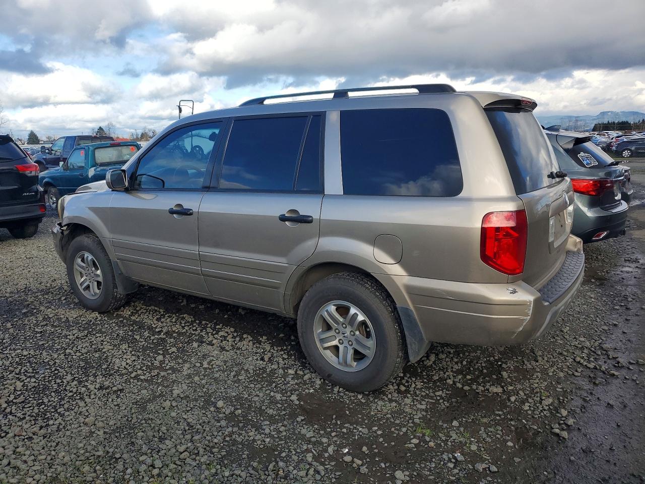 2005 HONDA PILOT EXL photo 3