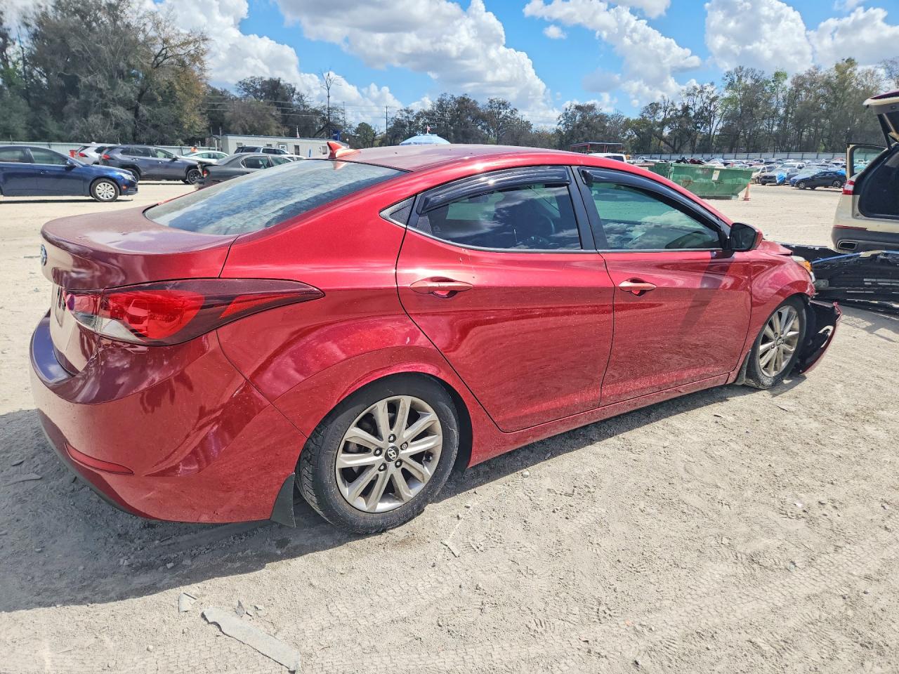 2014 HYUNDAI ELANTRA SE photo 5