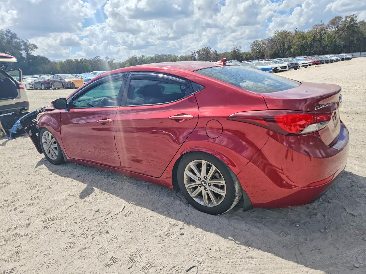 2014 HYUNDAI ELANTRA SE photo 3