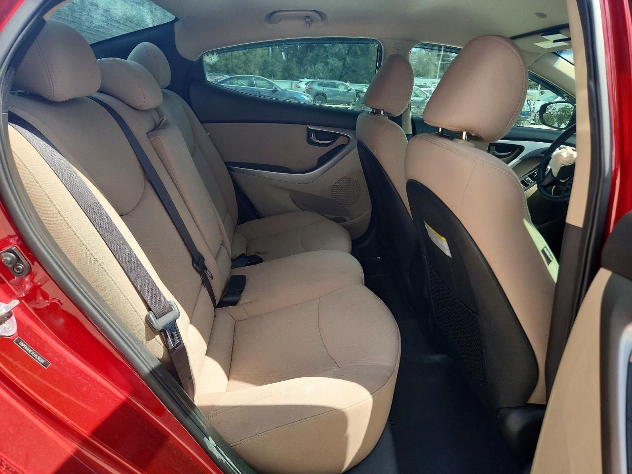 2014 HYUNDAI ELANTRA SE photo 19