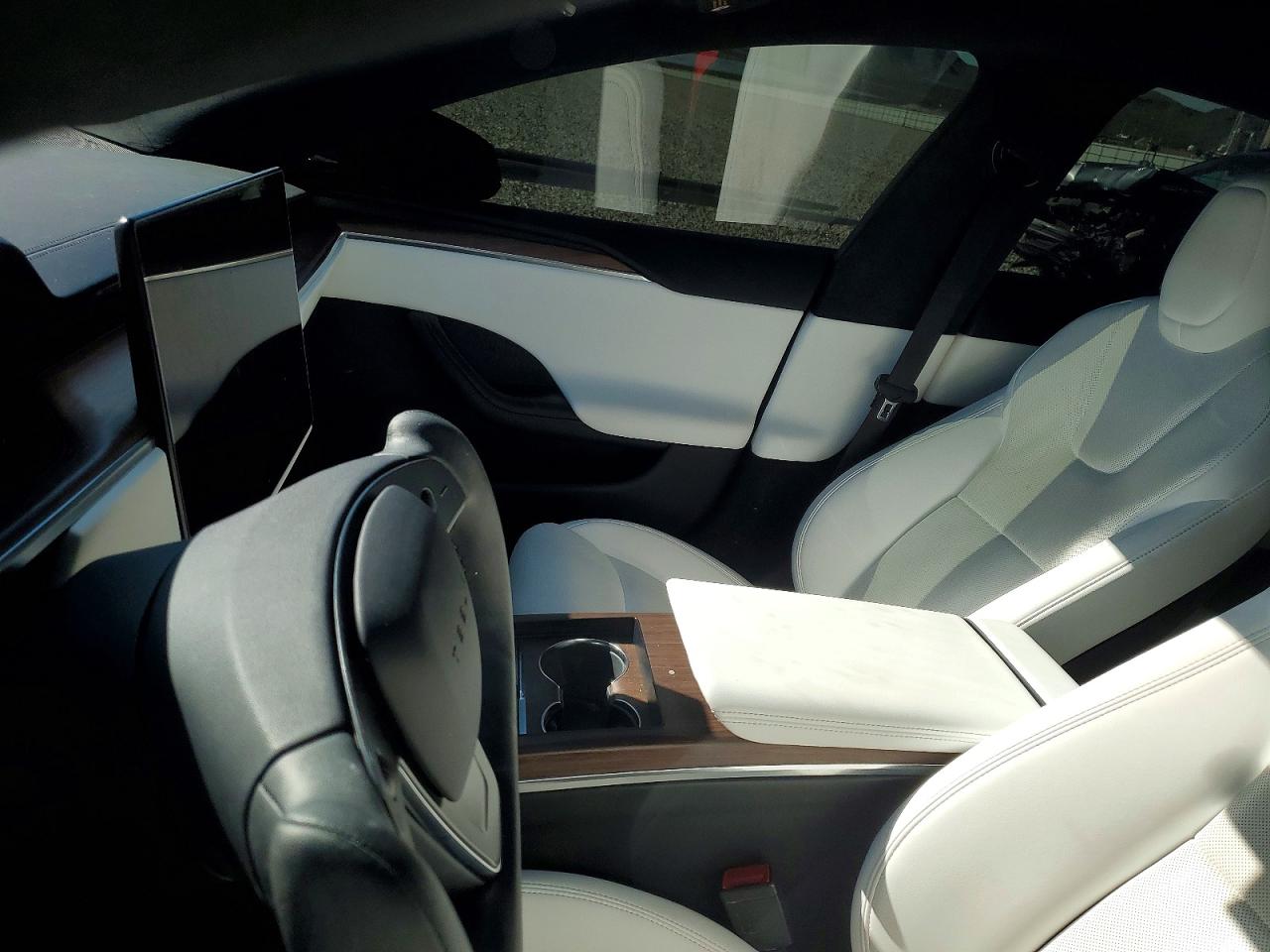 2022 TESLA MODEL S photo 9