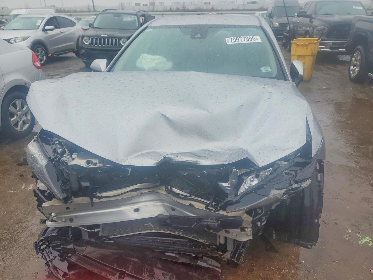 2022 TOYOTA CAMRY SE photo 9