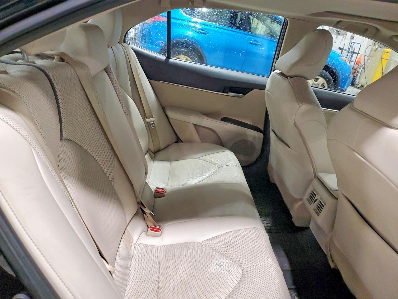 2022 TOYOTA CAMRY XLE photo 19
