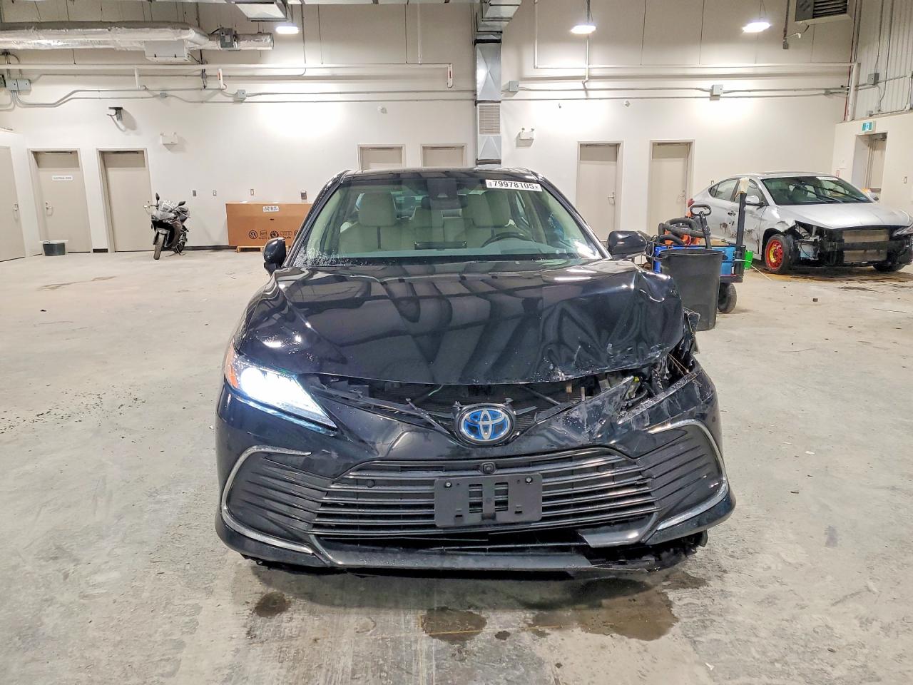 2022 TOYOTA CAMRY XLE photo 9