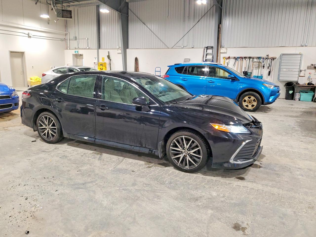 2022 TOYOTA CAMRY XLE photo 7