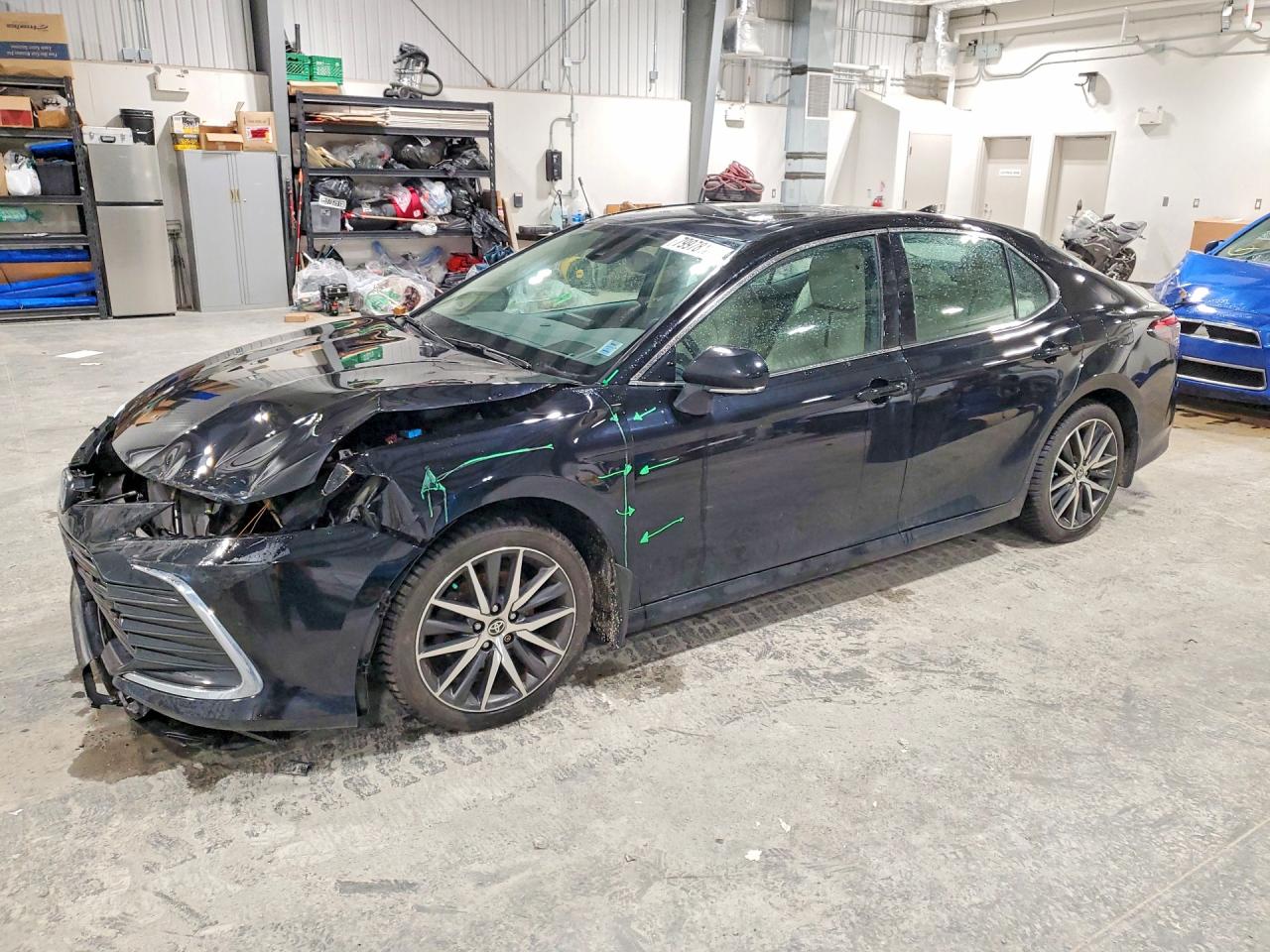2022 TOYOTA CAMRY