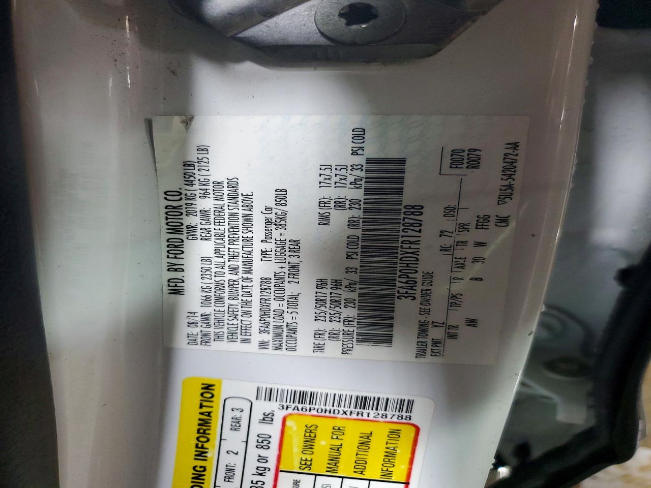 2015 FORD FUSION SE photo 13