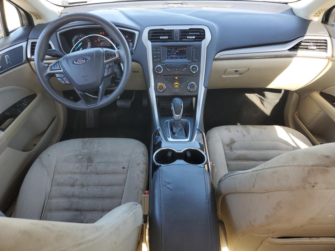 2015 FORD FUSION SE photo 22