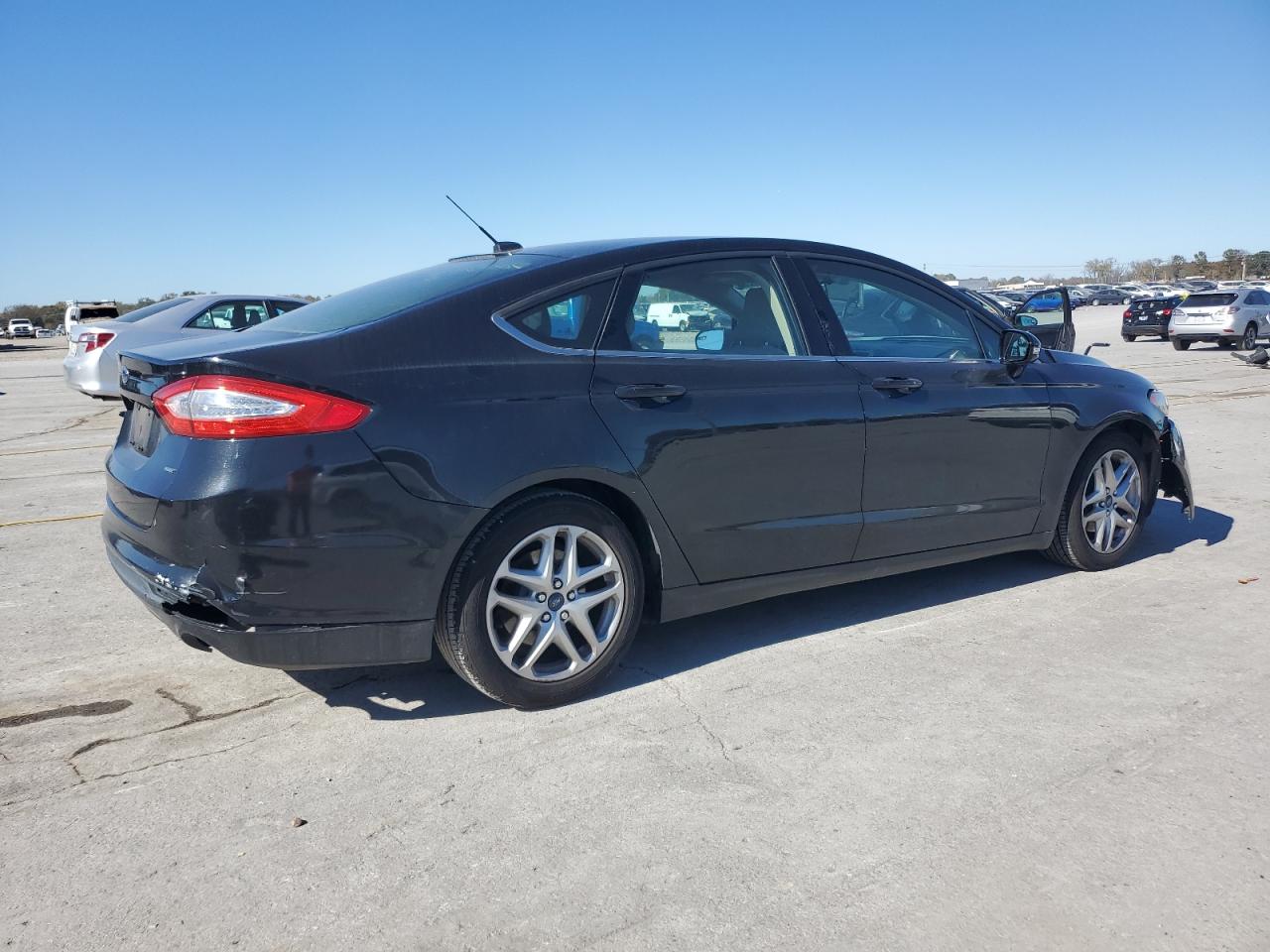 2015 FORD FUSION SE photo 7