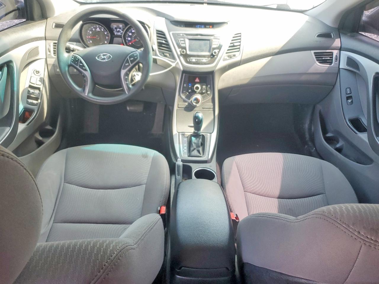 2015 HYUNDAI ELANTRA SE photo 15