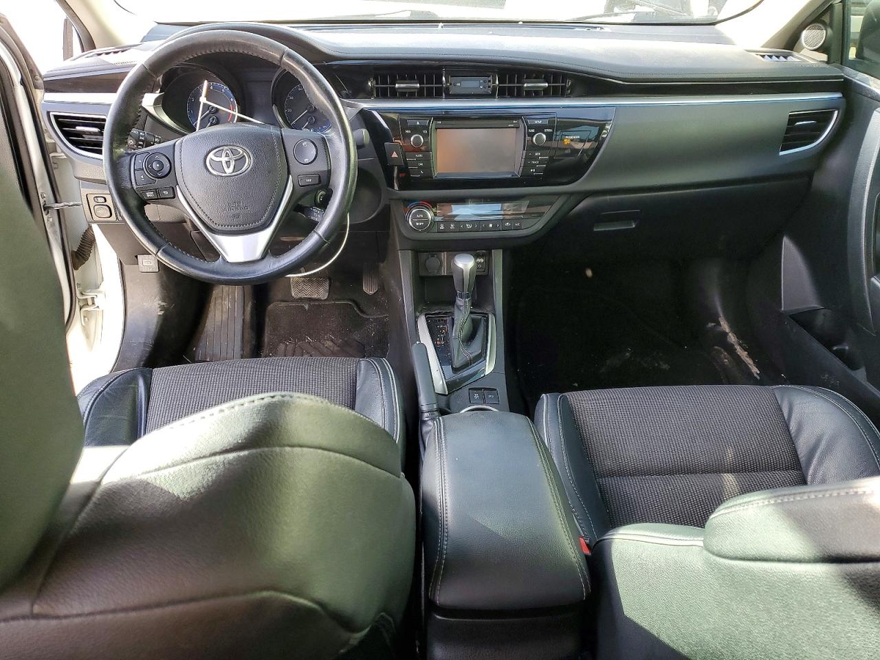 2014 TOYOTA COROLLA S PLUS photo 8