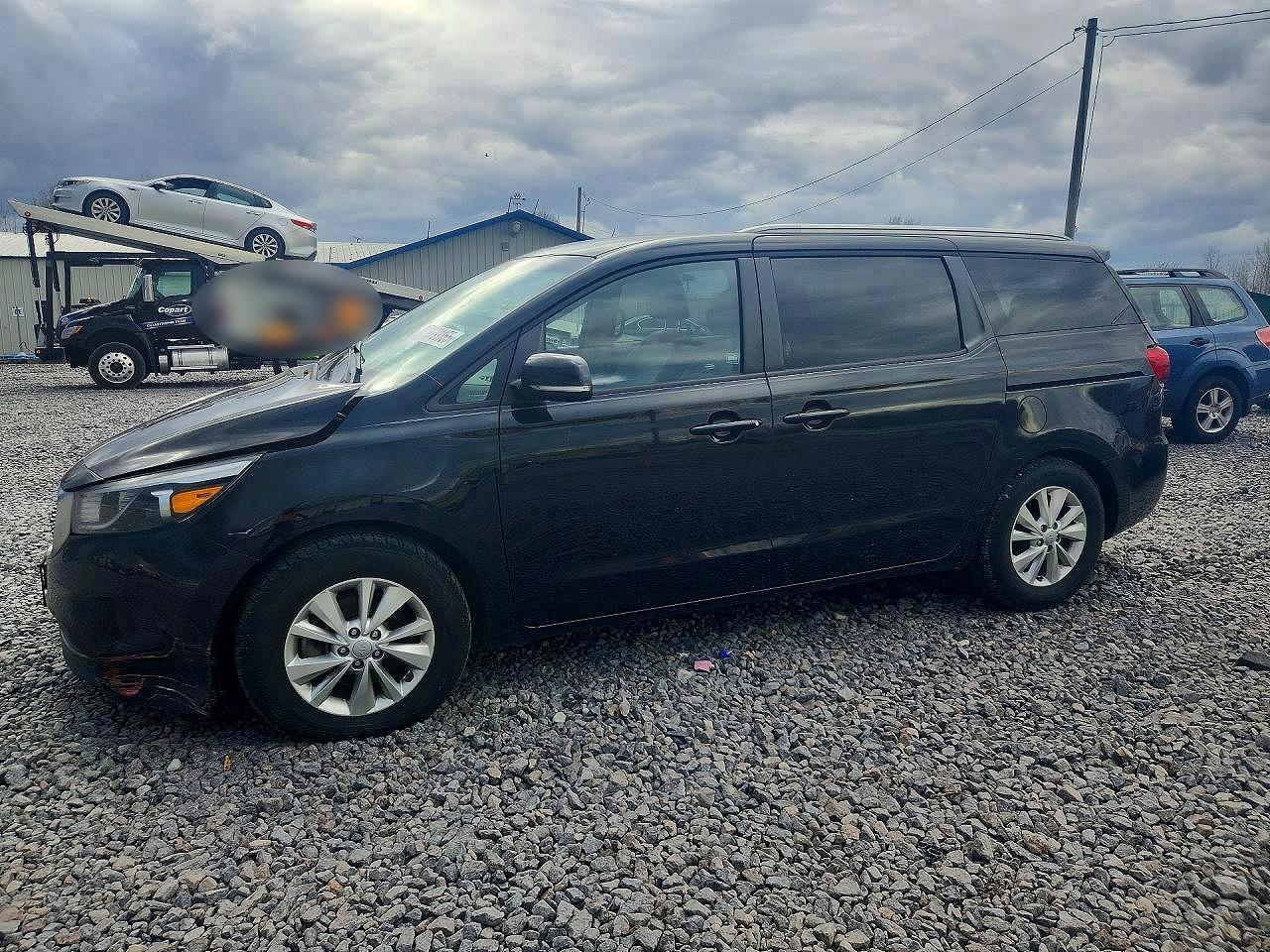 2016 KIA SEDONA