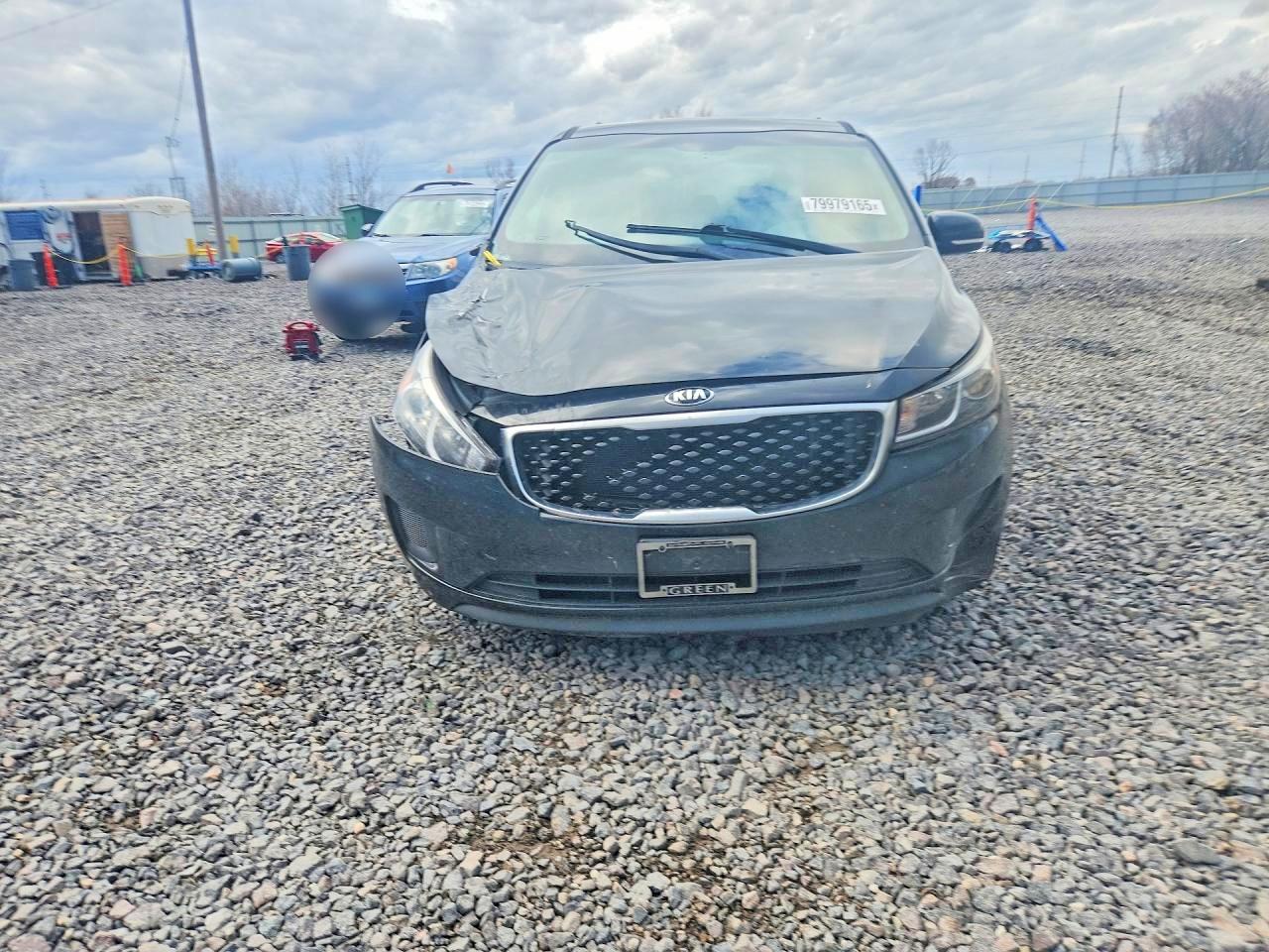 2016 KIA SEDONA LX photo 9