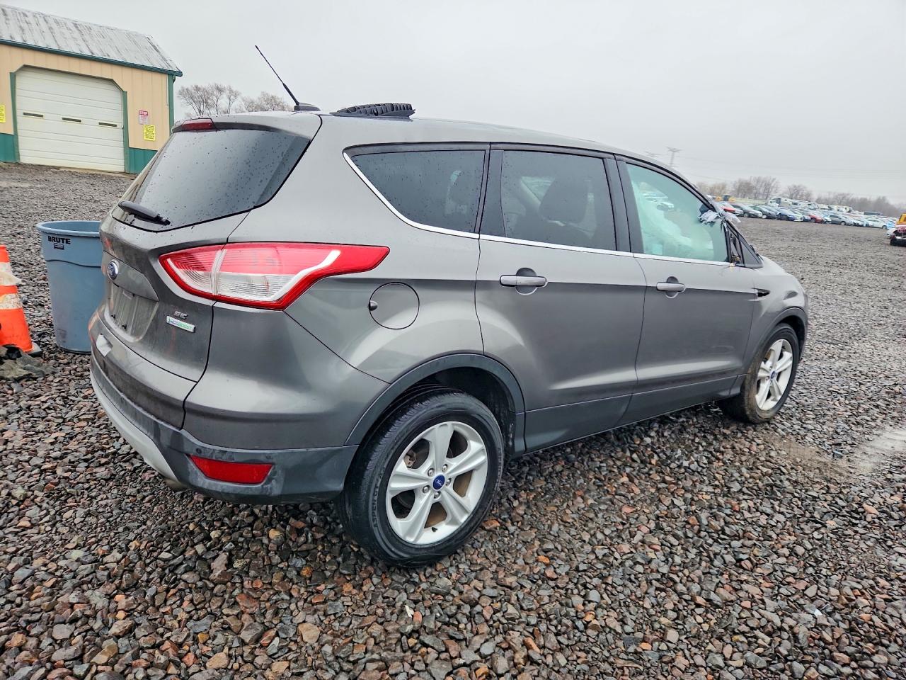2014 FORD ESCAPE SE photo 3