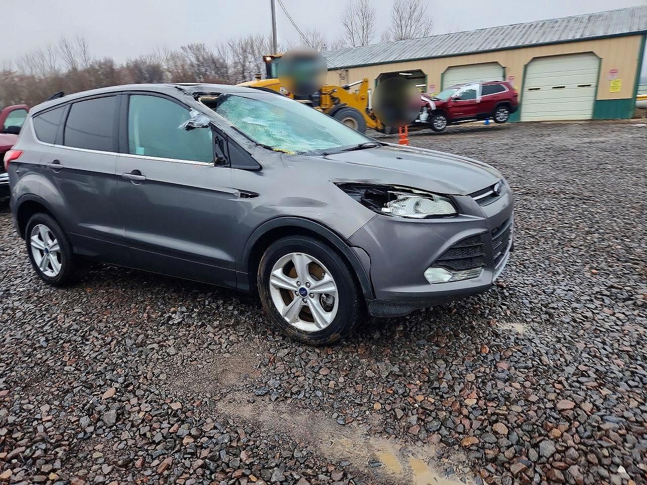 2014 FORD ESCAPE SE photo 4