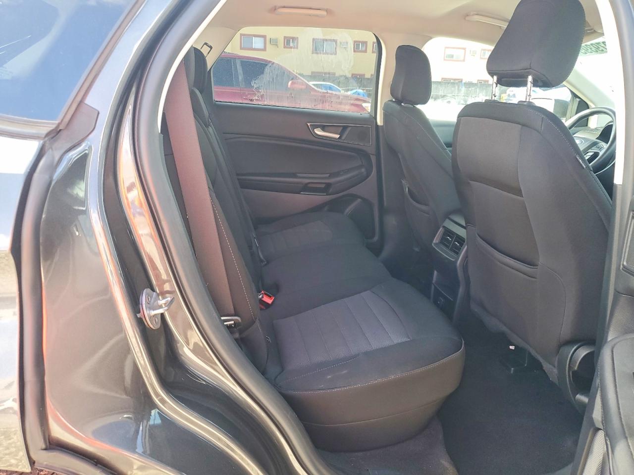 2020 FORD EDGE SE photo 21