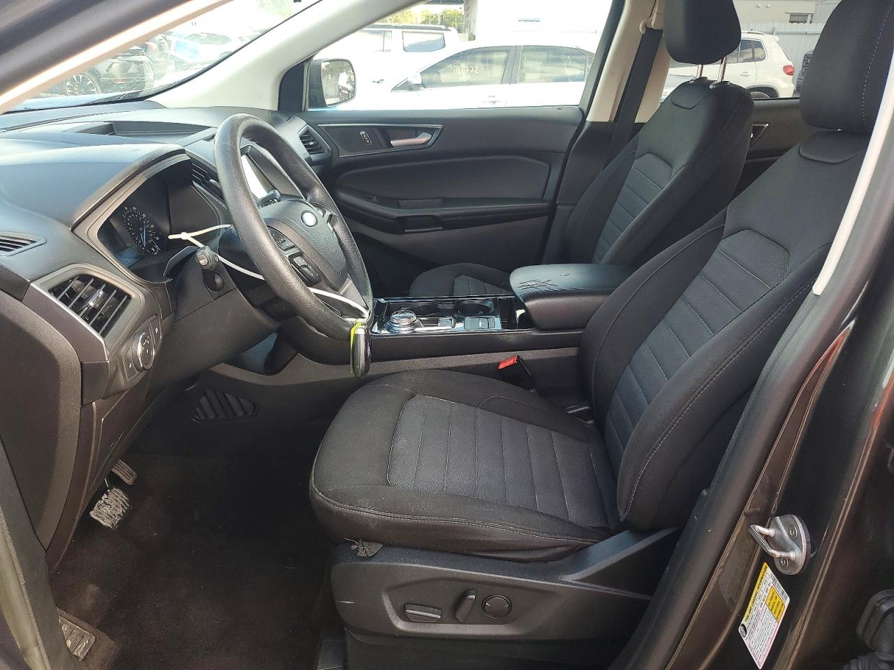 2020 FORD EDGE SE photo 13