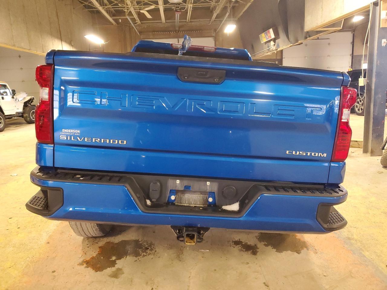 2023 CHEVROLET SILVERADO K1500 CUSTOM photo 6