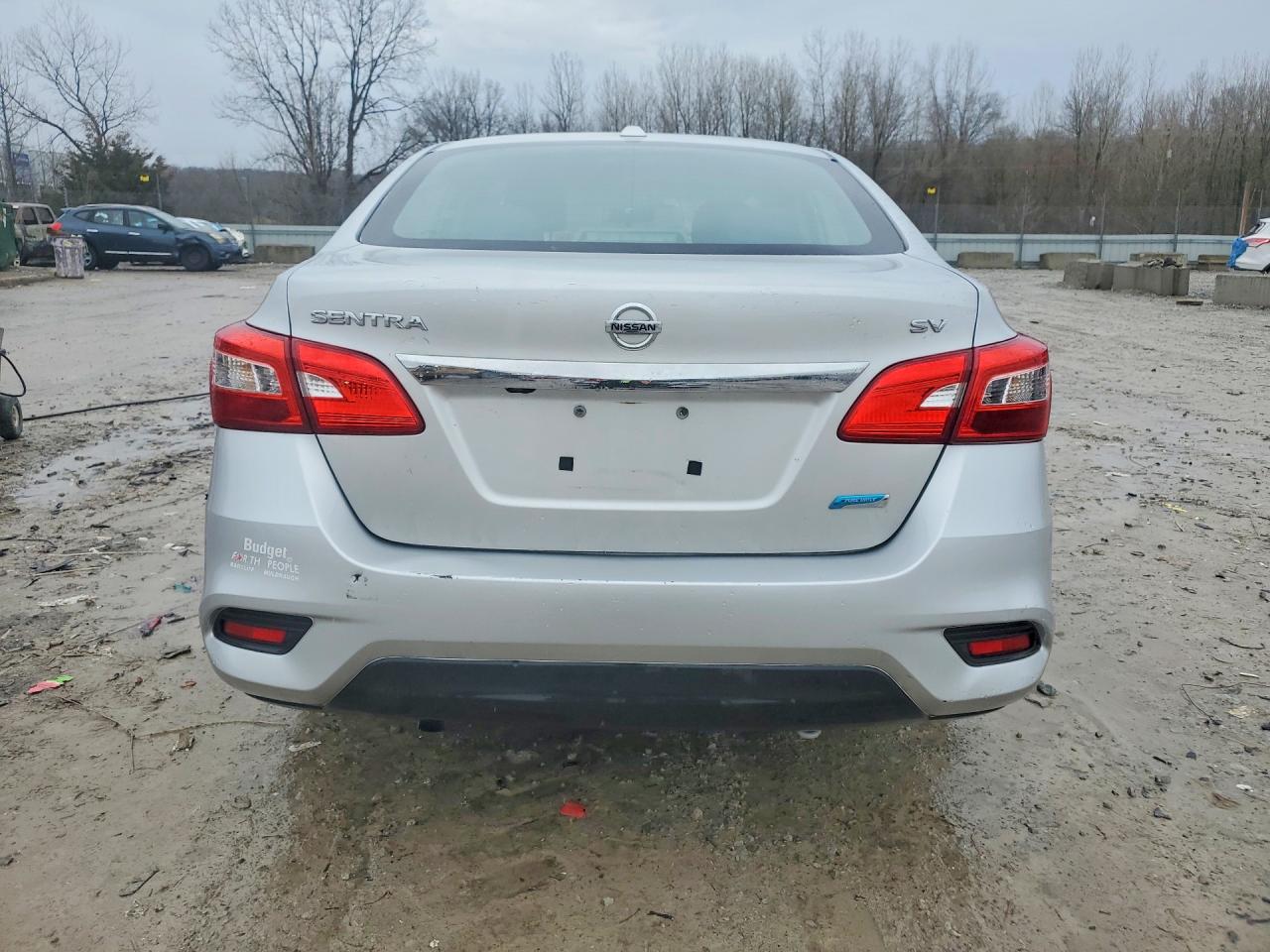 2019 NISSAN SENTRA SV photo 11