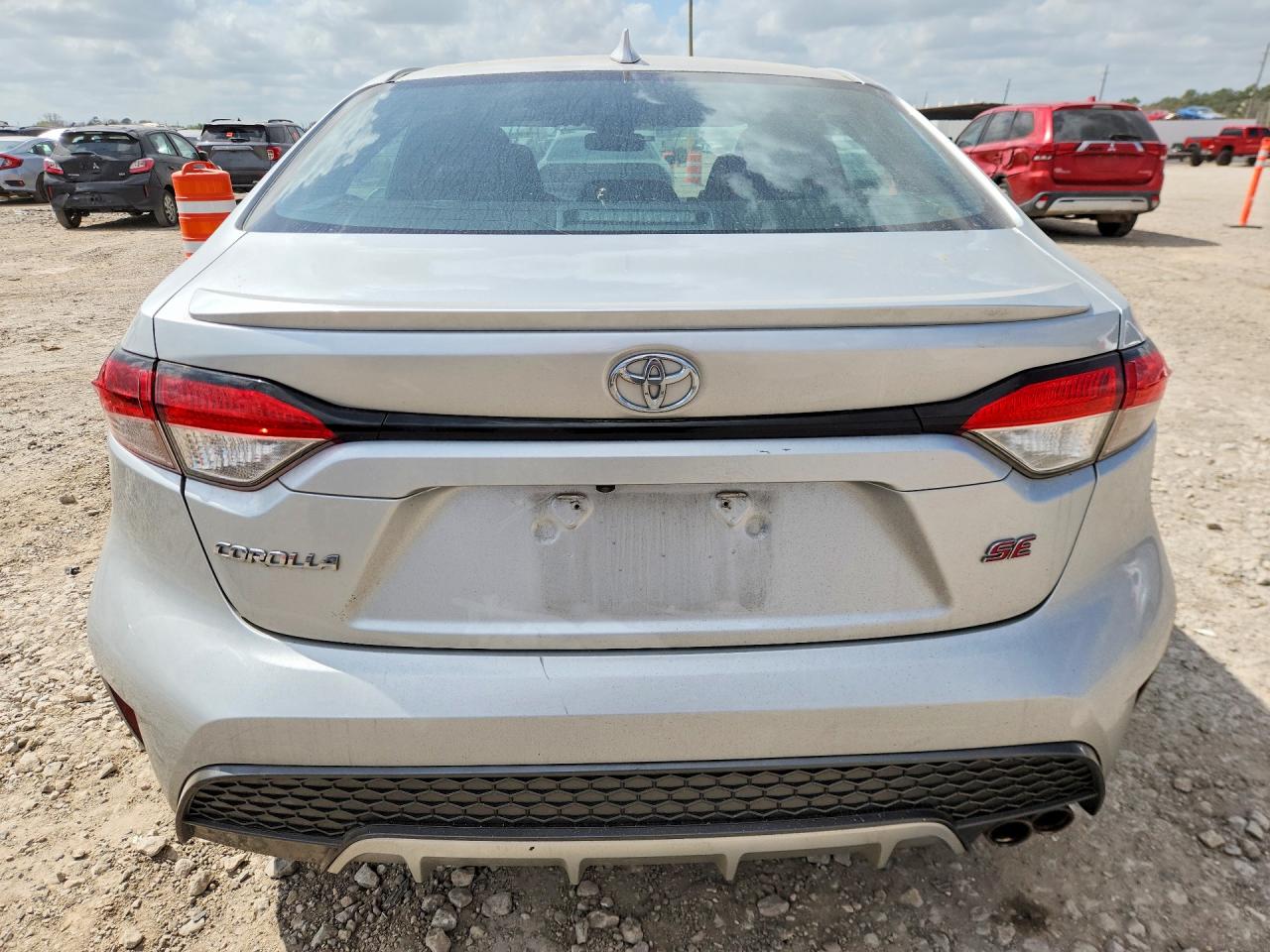2021 TOYOTA COROLLA SE photo 11
