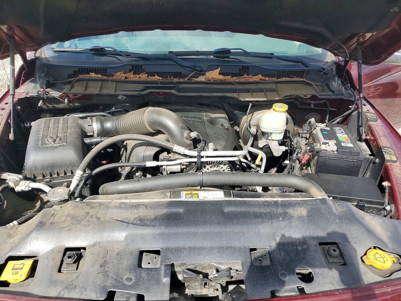 2017 RAM 1500 ST photo 31