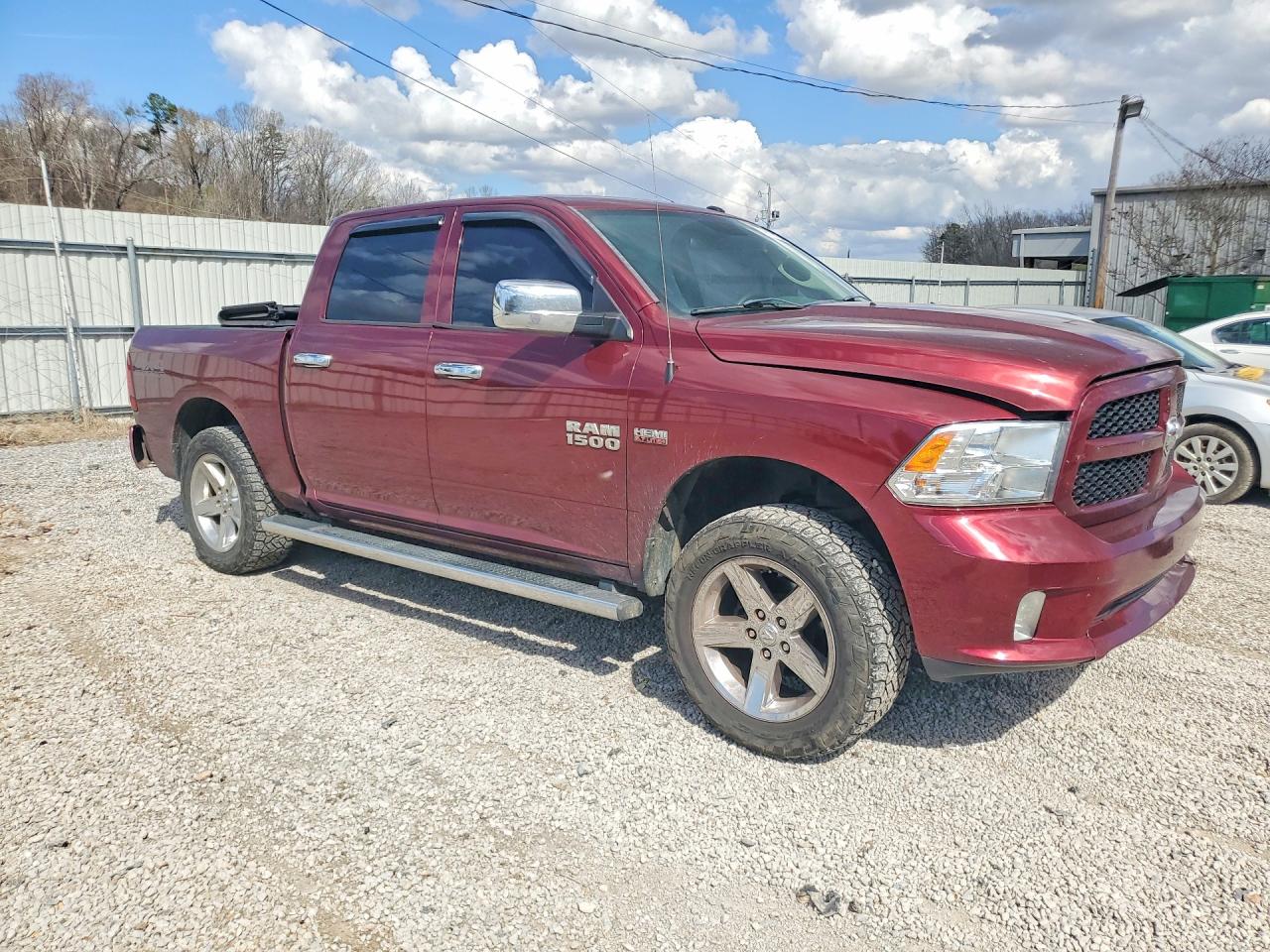 2017 RAM 1500 ST photo 10