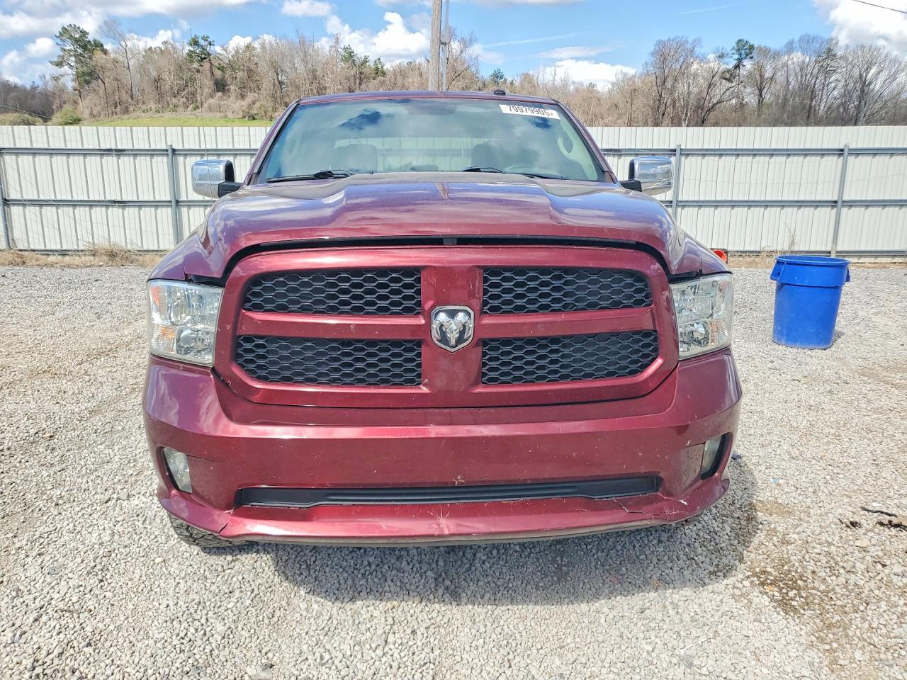 2017 RAM 1500 ST photo 13