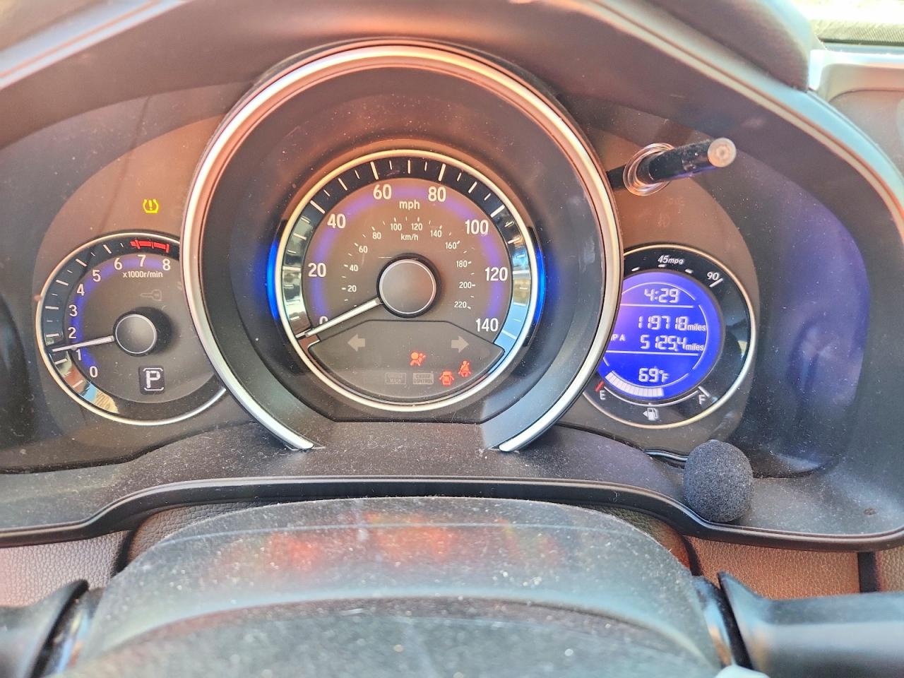 2018 HONDA FIT LX photo 25