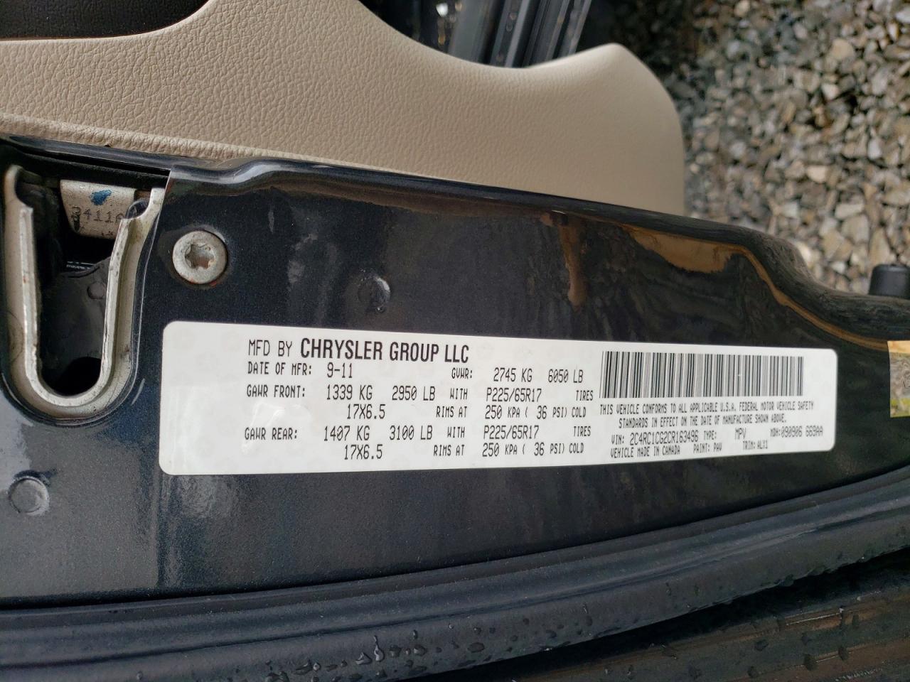 2012 CHRYSLER TOWN & COUNTRY TOURING L photo 13