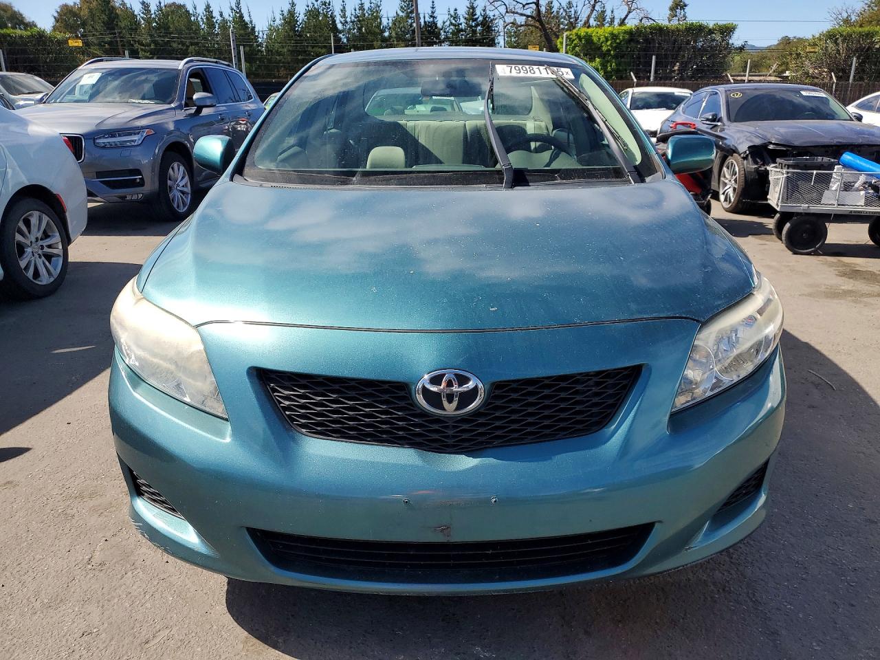 2010 TOYOTA COROLLA LE photo 9